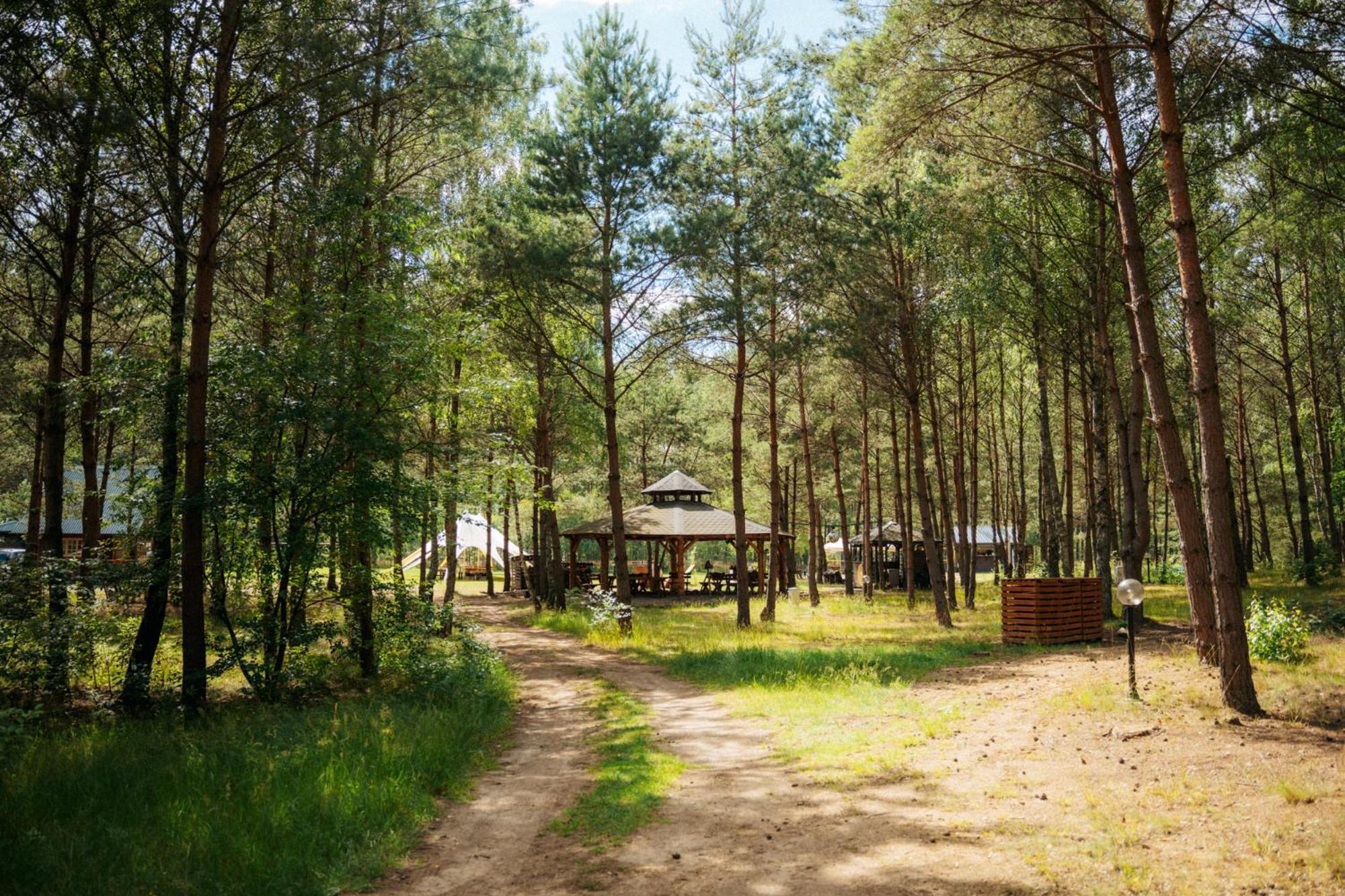 Latowisko Campsite Bialy Bor (Szczecinek)